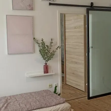 4 You Apartment In Leoben Mit Balkon, Garten Und Kostenlosen Parkplatz Exterior photo