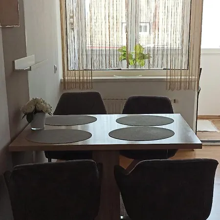 4 You Apartment In Leoben Mit Balkon, Garten Und Kostenlosen Parkplatz Exterior photo