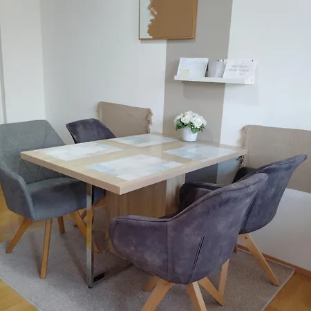 4 You Apartment In Leoben Mit Balkon, Garten Und Kostenlosen Parkplatz Exterior photo