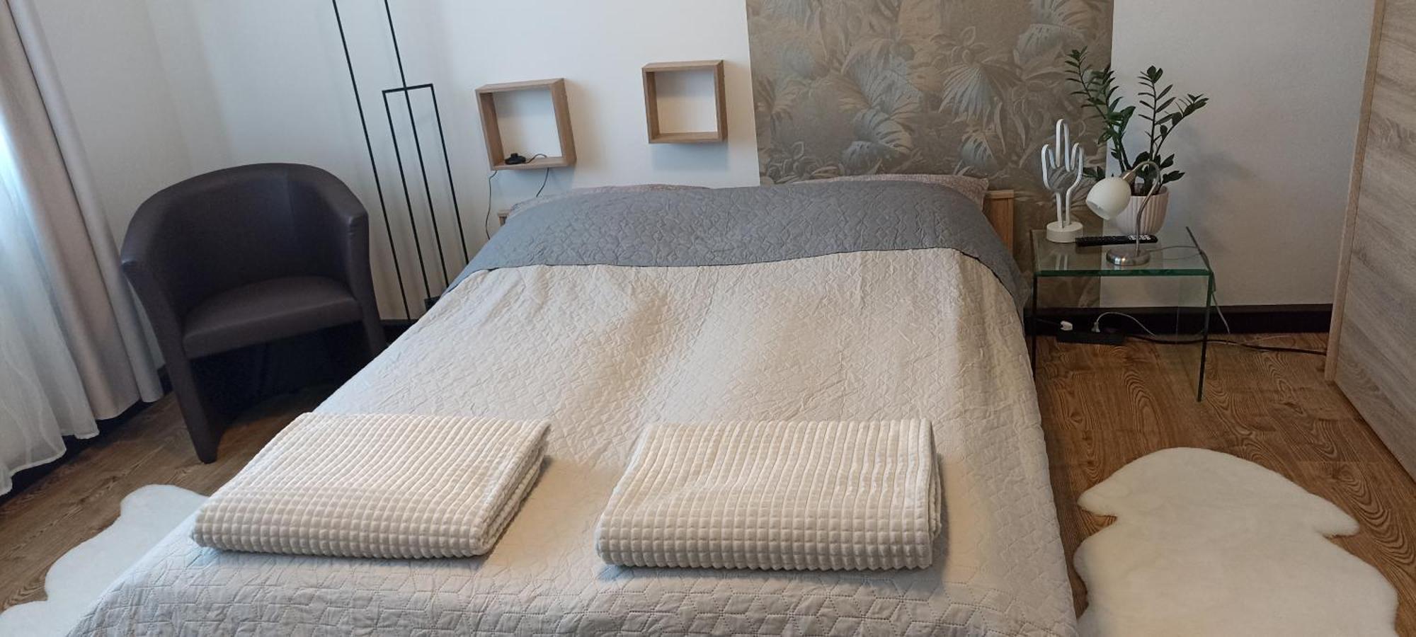 Apartment 4 In Leoben Mit Balkon, Garten Und Kostenlosen Parkplatz